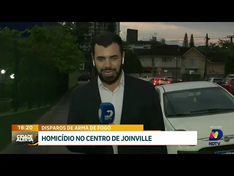 Homem é assassinado a tiros em calçada de Joinville