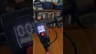 Wheelspeed Electric Scooter 20-25 Miles 15 MPH Pro Ver 35-40 Miles 19 MPH Commuting Electric