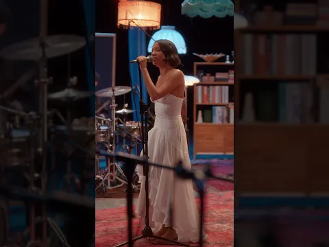 Düş bozumu gibi geçip giderken içimden 🎤 #shorts #shortsmusic #zeynepbastık #akustik #handeyener