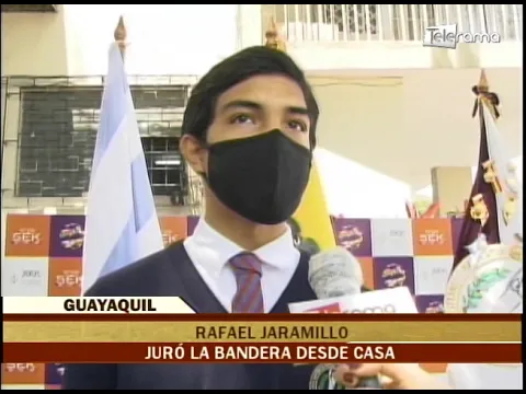 Estudiantes juraron la bandera desde casa debido a la pandemia