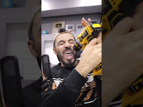 لا تقشروا البزر 😂 😂