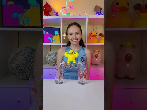 Тонкая бумага держит груз? Секрет физики 😱 #физика