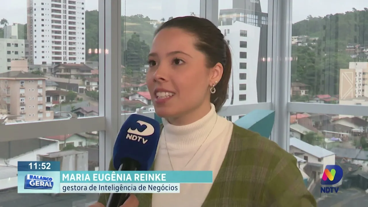 Neil Patel e representante do Tik Tok na América Latina ministram palestra nesta quinta em Blumenau