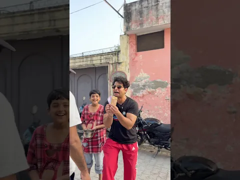 Fold wala iphone lena hai😂😝🤣#trending #comedy #funny #viral #shorts