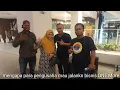 Download Lagu pengusaha rekaman Kediri Aini record mengapa bergabung dgn one more.......
