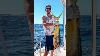 Catching a Mahi Mahi for the first time in the Bahamas! New to fishing.