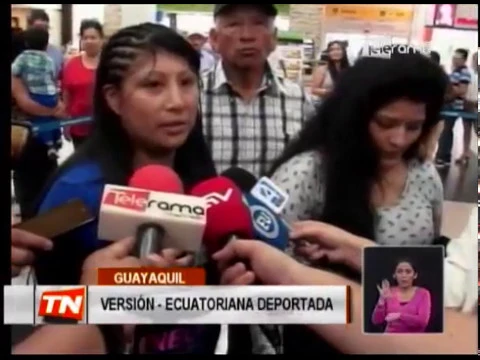 Llegó grupo de ecuatorianos deportados de EE.UU.