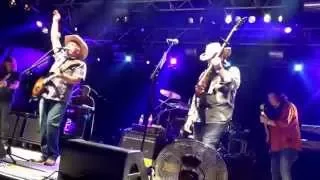 Download BELLAMY BROTHERS - CROSSFIRE Schupfart 2015 (6 Min) MP3