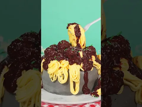 【脳がバグる】ミートボールパスタケーキ🍝🎂  #パスタケーキ #shorts