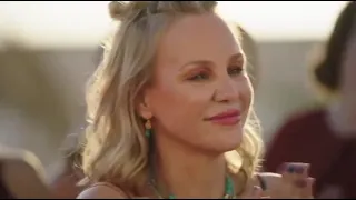 اغنيه الف تحيه   من مسلسل   موضوع عائلي  غناء احمد سعد  دندنها
