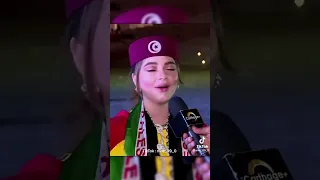 اليوتيوبر السورية بيسان اسماعيل تغني فوق النخل في مقابلة تلفزيونية تونسية لا يفوتك جمال صوتها 