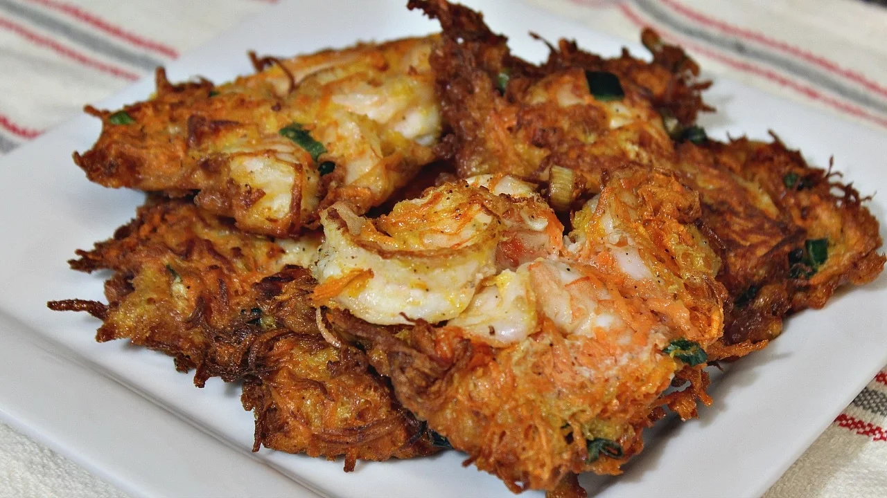Sweet Potato Ukoy With Palabok Sauce