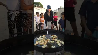 200 Donuts 200 Smiles 