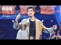 Download Lagu Bastille perform their Planet Earth III collaboration of 'Pompeii MMXXIII' ✨ | Strictly 2023 - BBC