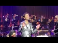Mika à la Philharmonie de Paris - "Elle me dit"