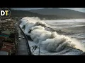 Download Lagu Tsunami-achtige golven in Mexico! Golven van orkaan Priscilla verwoesten stranden in Mazatlán!