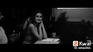 قلب ف الدفاتر تلقي الشعر بيحكي عنا فاكر دندنها