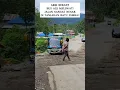 Download Lagu AKSI NEKAT!!! BUS ALS MELEWATI JALAN SANGAT RUSAK DI TANJAKAN BATU JOMBA!!