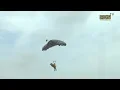 Lagu PARACHUTISME: DÉMONSTRATION DE SAUT AU CAMP AMADOU LINDOR FALL AVEC LES FS,LES PARAS ET EFS