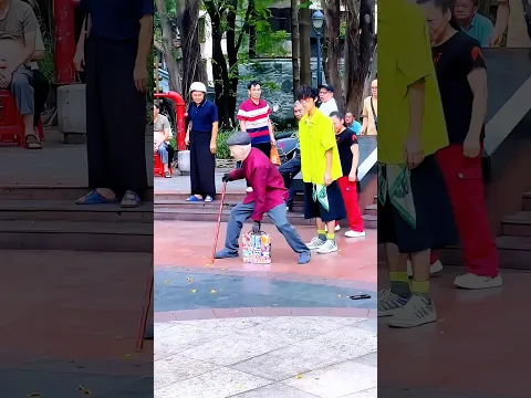 the magic box 😱 #dance #magic #streetperformance #amazing2102moves