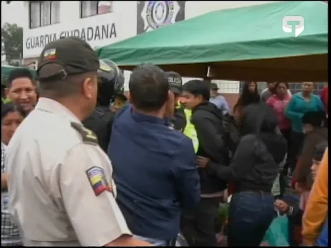 Tres heridos y dos detenidos deja enfrentamiento armado en la Feria Libre