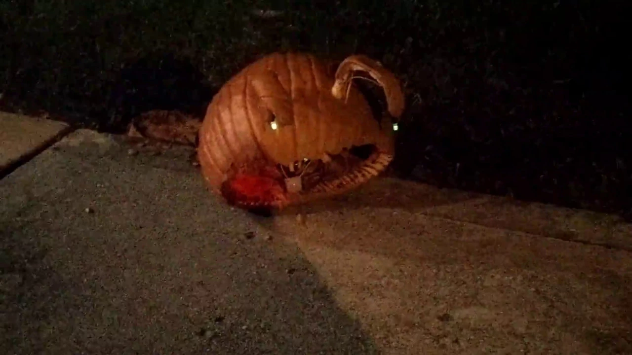 Arduino Pumpkin Slug