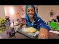 CORALINE BAKING WHILE BAKED