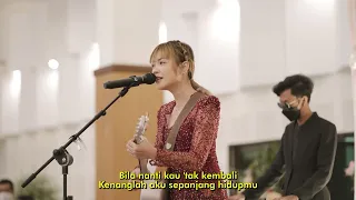 Download [LIVE UNY] KENANGLAH AKU - NAFF | TAMI AULIA TRIO MP3