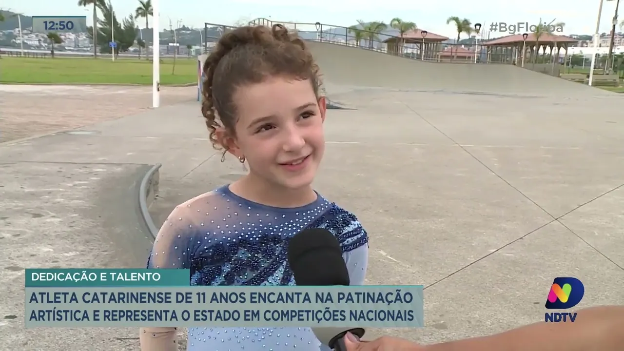 Atleta de 11 anos encanta na patinação artística e representa SC em competições nacionais