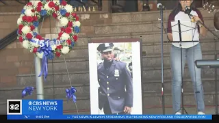 Prayer vigil held outside 34th Police Precinct for slain officer Alexis Martinez