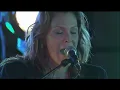 Beth Hart - Fire On The Floor (Live Acoustic)