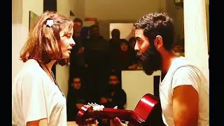 يلي عيونك في السماء دندنها