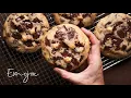 Download Lagu The Best Soft Chocolate Chip Cookies Recipe | Emojoie