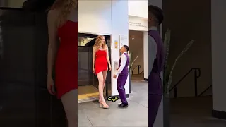 شوفوا أطول بنت في العالم طولها أكثر من مترين 