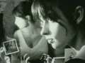 Download Lagu Lisa Marie with Malcolm McLaren - Something's Jumpin' In Your Shirt