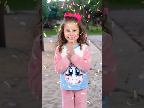 BEBÊ VALENTINA e as Regras de Conduta no Parquinho com os Novos Irmãos!