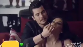  يادنيا هما الصحاب حبو الحشيش كده ليه اقولك ليه  دندنها
