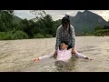 Download Lagu The girl saved a man in an accident, unexpectedly It was…