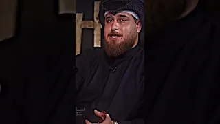 احمد الطيب ما يغني بل ملاهي لانه ابن الغربية 