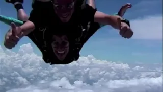 Haley Borden sky diving