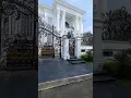 Download Lagu jalan jalan liat rumah paling mewah sekomplek