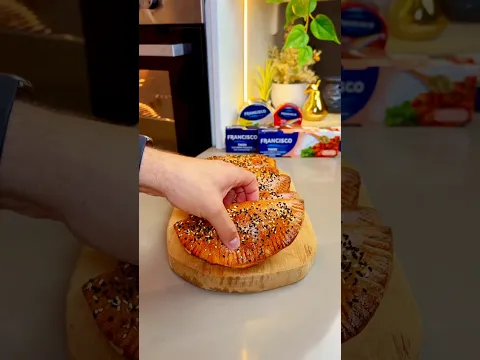 سوفلي محشي بالتونة و الطماطم بزااف بنين 😍 #وصفات #food #اكسبلور
