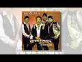 Los Invasores De Nuevo Leon - Bajo Mil Llaves