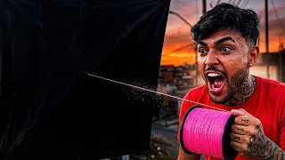 Pipa preto Gigante com Linha Rosa Poderosa, Raia Abriu em 2 Pedaços !