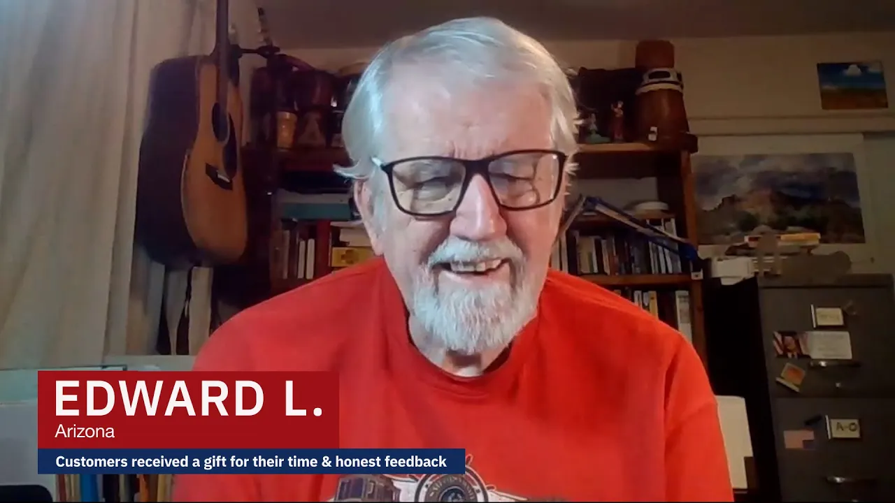 Edward L. from Arizona provides a video testimonial about his experience using the 4Patriots BugOUT 2-in-1 Solar Lantern, while seated in a home office.