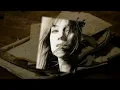 Charlotte Gainsbourg - L'un part l'autre reste (with lyrics)