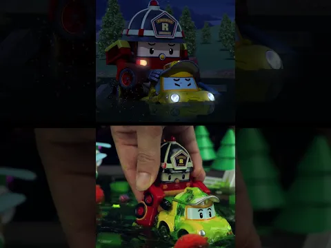 穿过沼泽  #变形警车珀利 #shorts