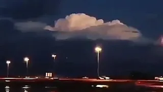 تصميم شيلة ياحبيبي لاتخاف من السحايب 