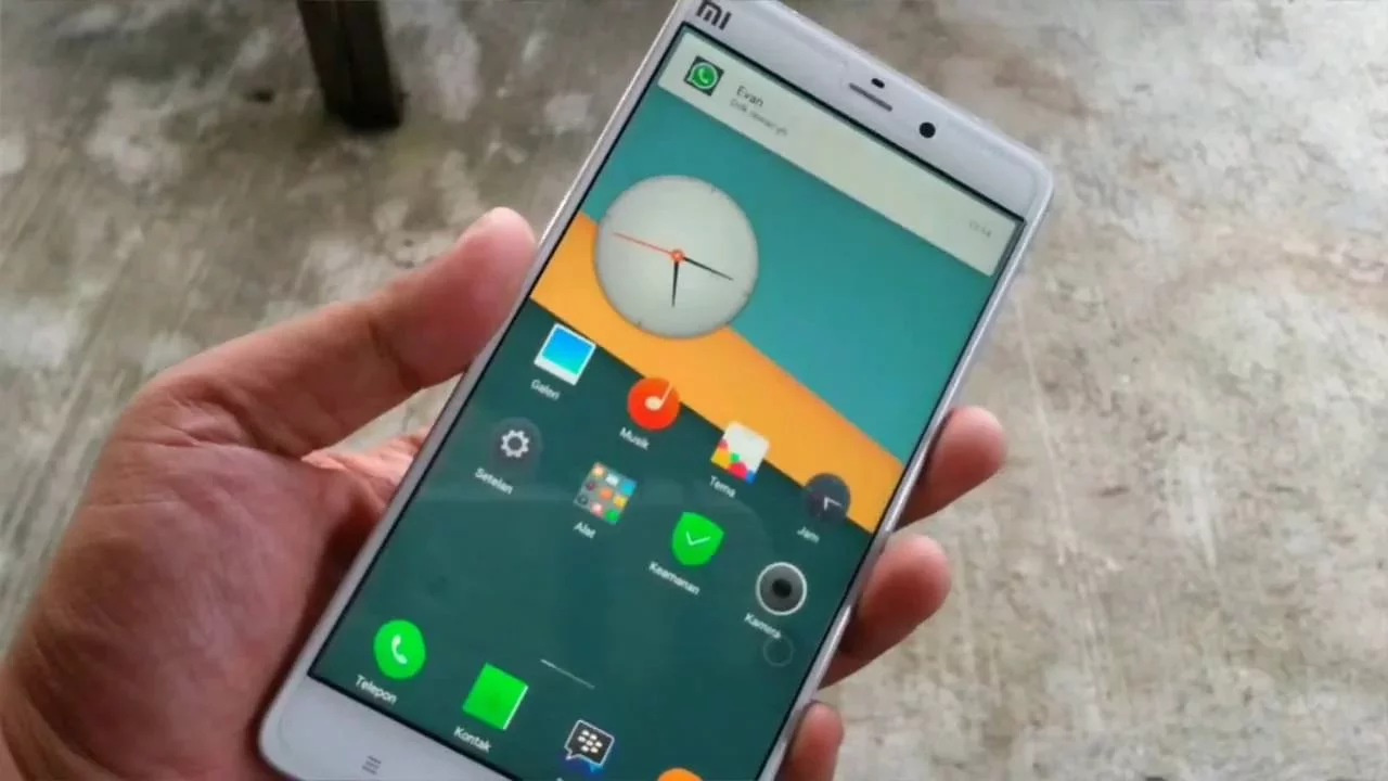 Unboxing Xiaomi Redmi Note 2 HARGA DI BAWAH 1 JUTAAN. 