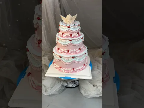 Cake training, three-tiered cake decorating 🎂